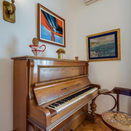 City Apartment With Garden - Happy Rentals 里耶卡 外观 照片